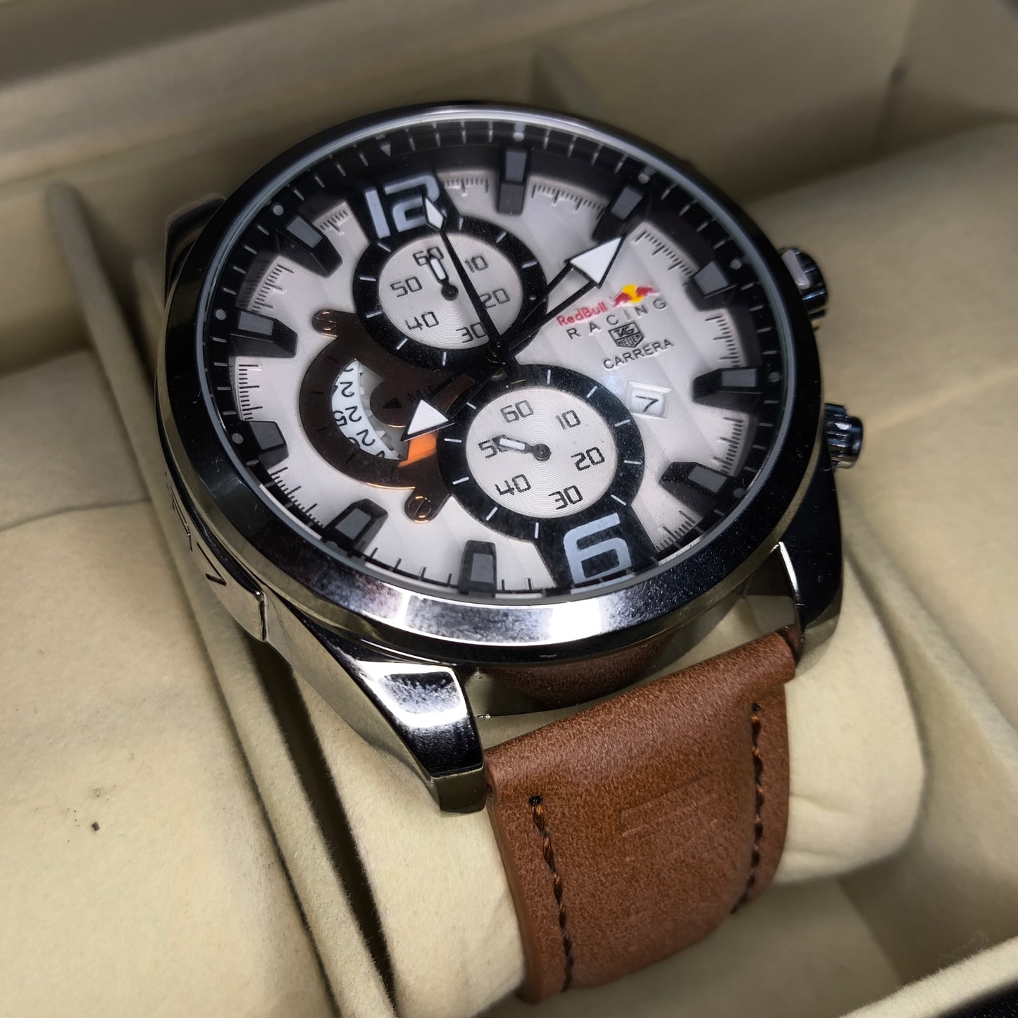 TAG HEUER CR7 CHRONO CUEROPARA HOMBRE REF-MRRPLY