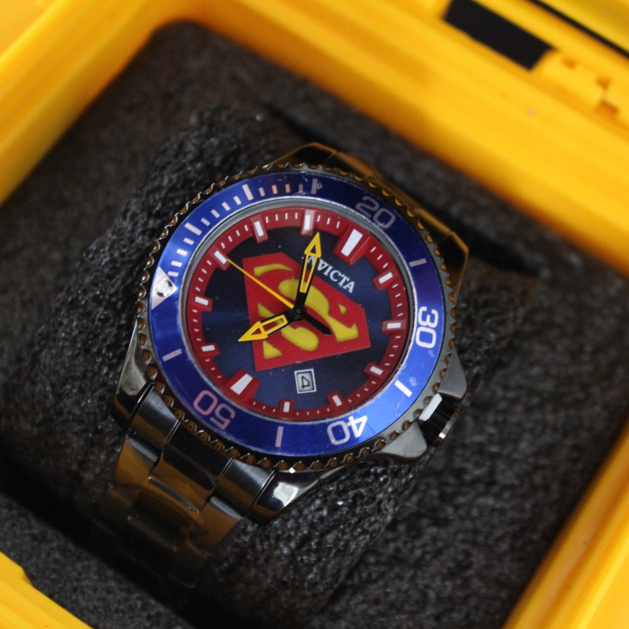 INVICTA SUPERMAN PARAHOMBRE REF-N